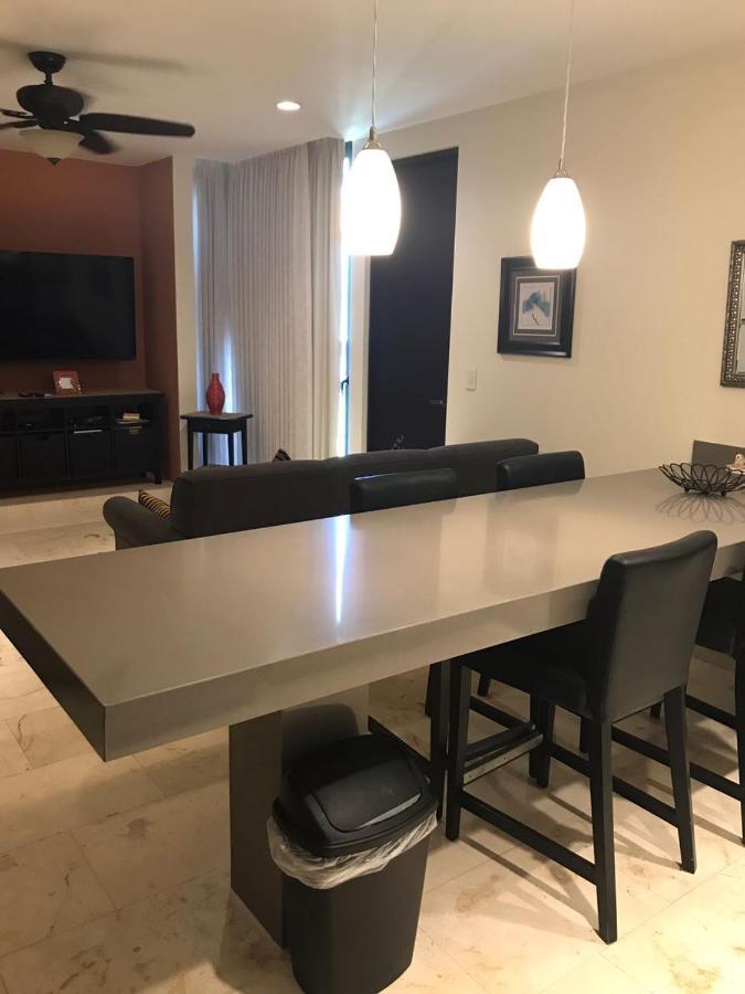 Anah Luxury Condos By Baitna Плая дел Кармен Екстериор снимка